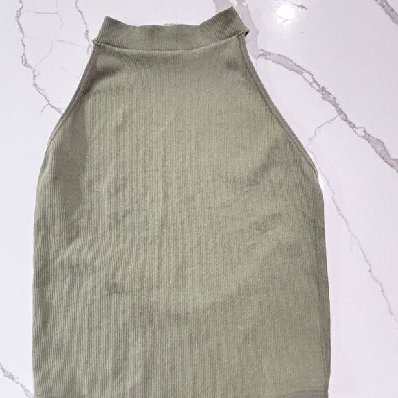 Cotton Candy Women’s Open Back Halter Army Green Sleeveless Ribbed Bodysuit M/L - Picture 4 of 11